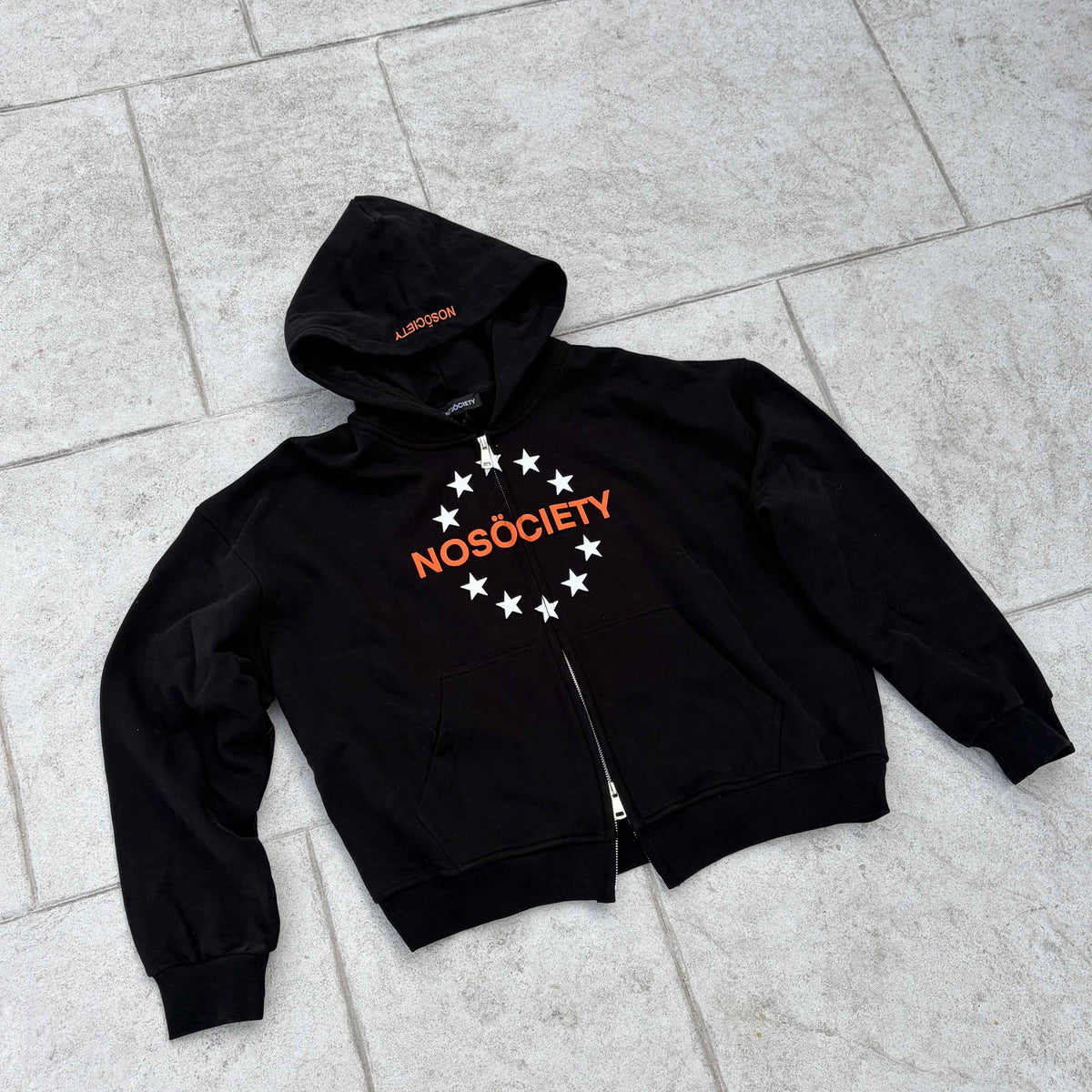 NOSÖCIETY Black Zipper — Sudadera Cropped con Doble Cremallera