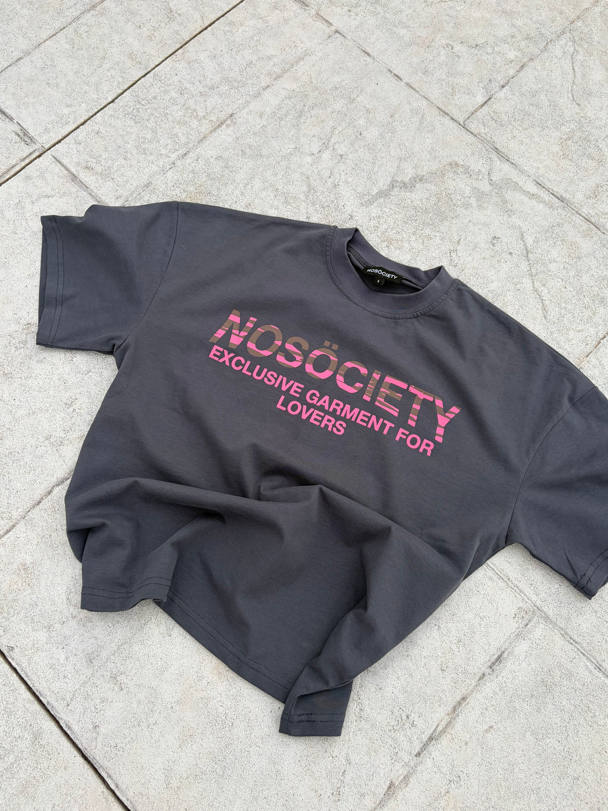 NOSÖCIETY All People Need Love Tee