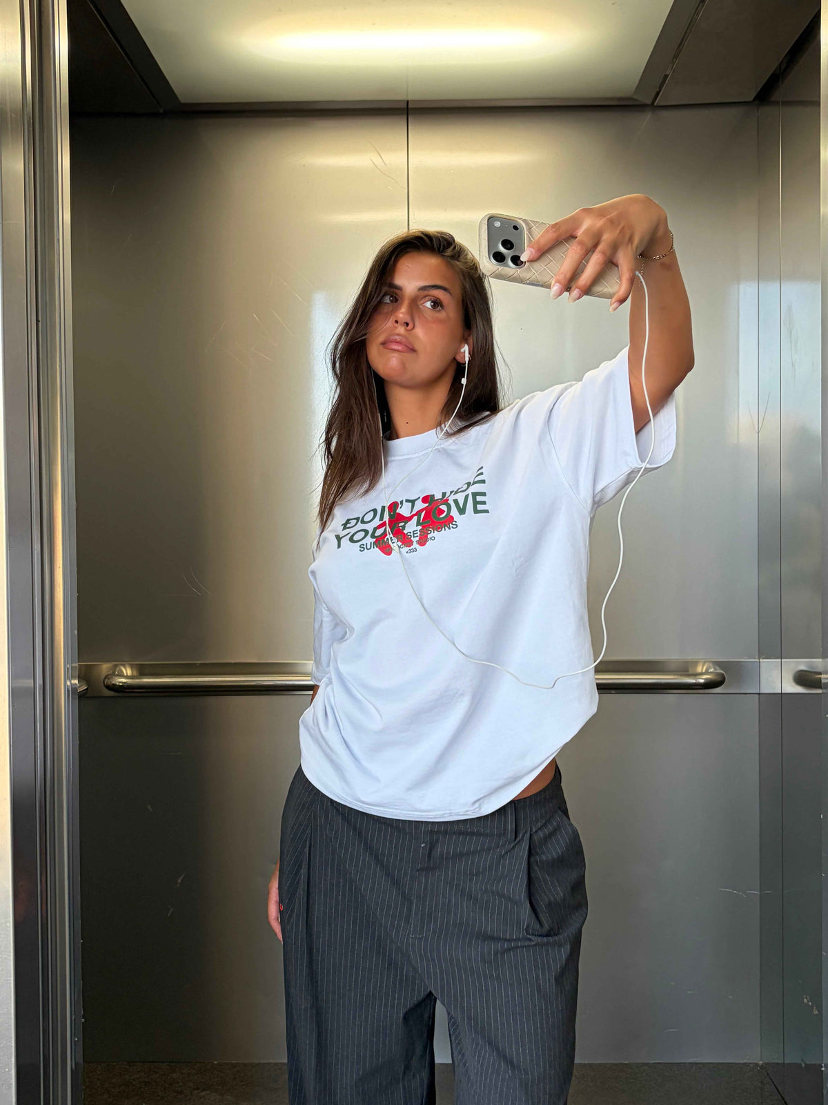 NOSÖCIETY Don't Hide Your Love Tee