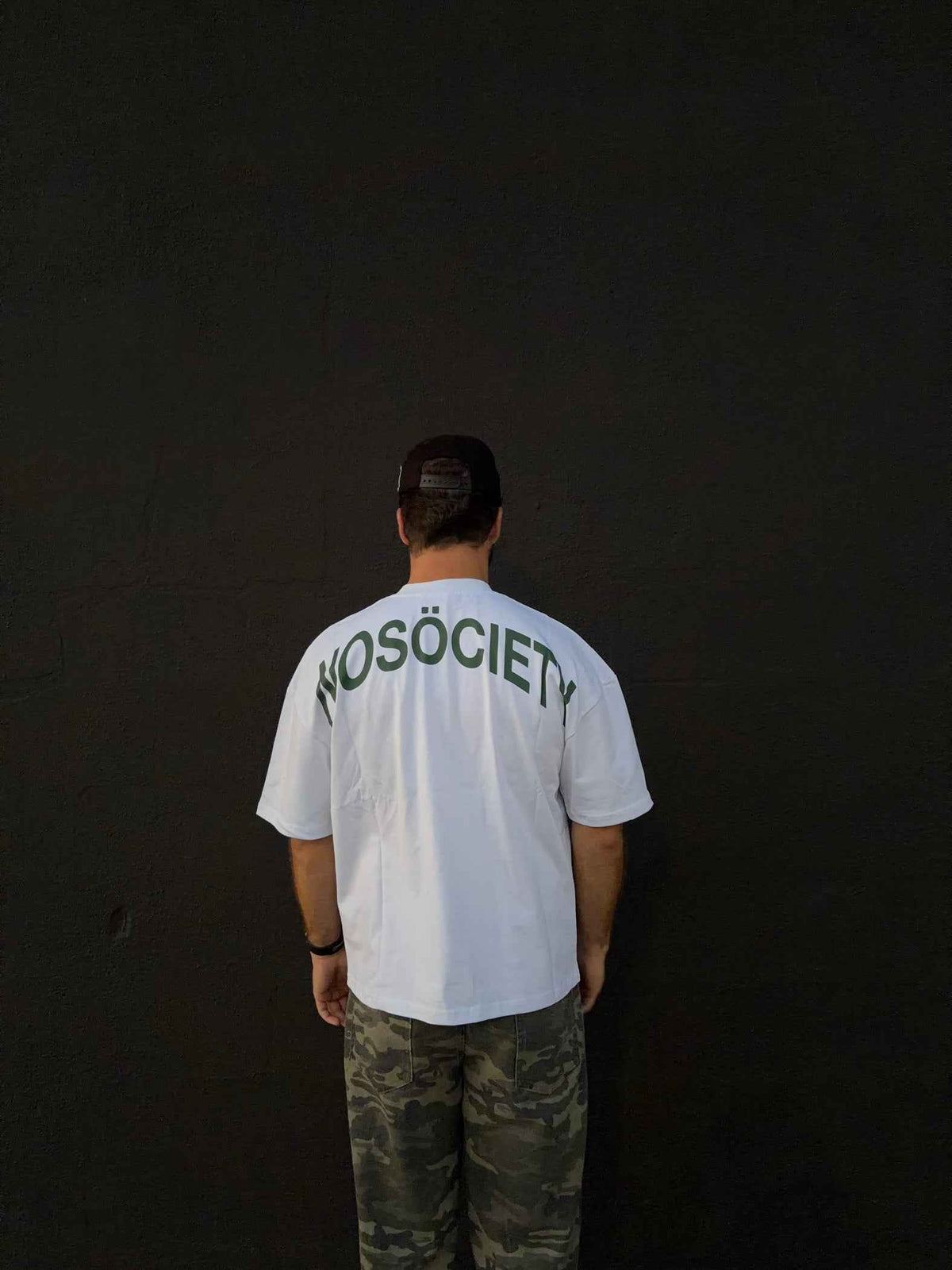NOSÖCIETY Don't Hide Your Love Tee